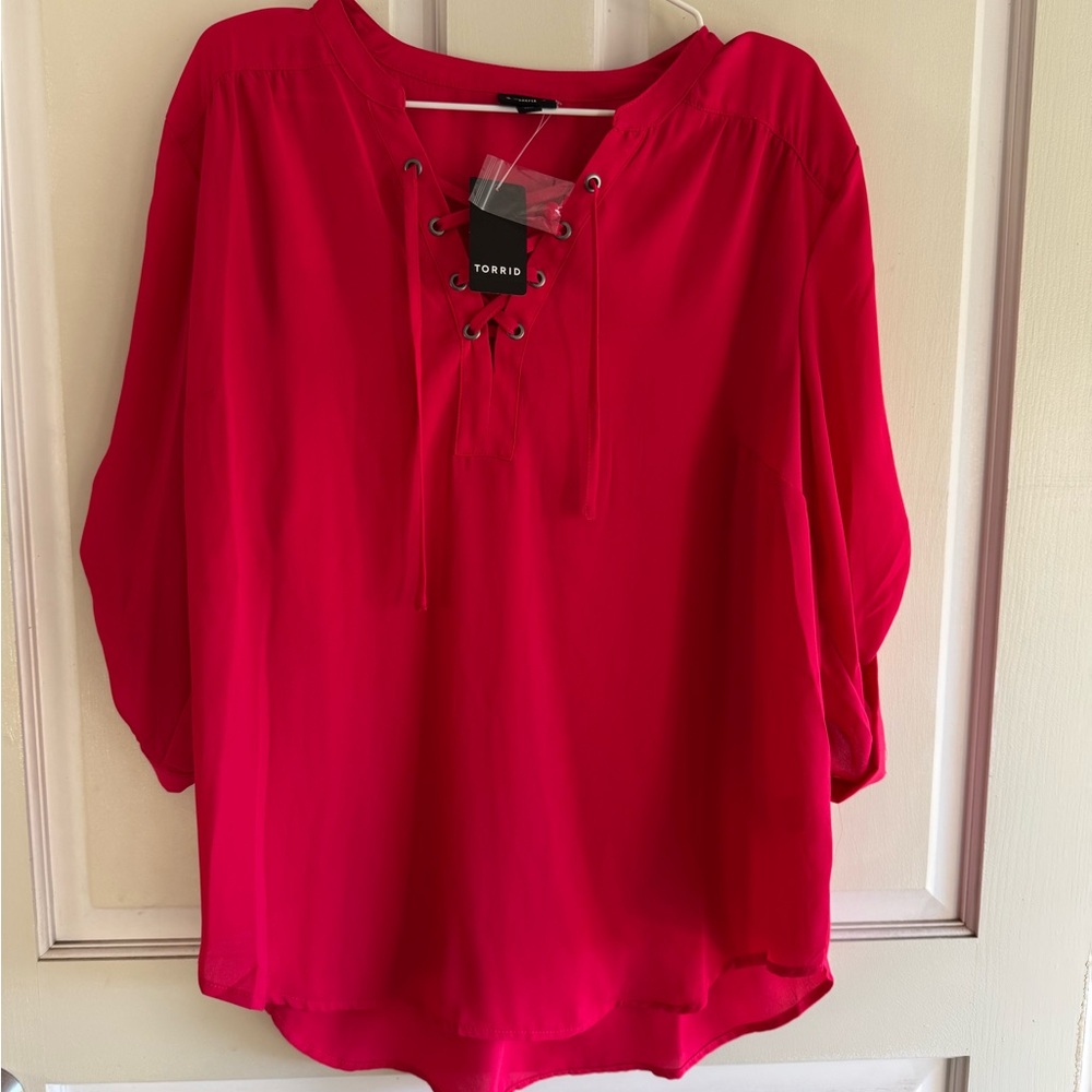 Torrid Harper Georgette Lace Up 3/4 Sleeve Virtual Pink Blouse Size 1X NWT - Picture 4 of 10